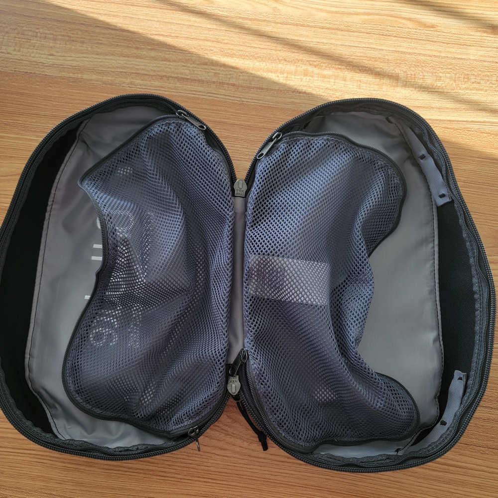 Patagonia Black Hole Travel Organizer Pouch - Picture 8 of 9